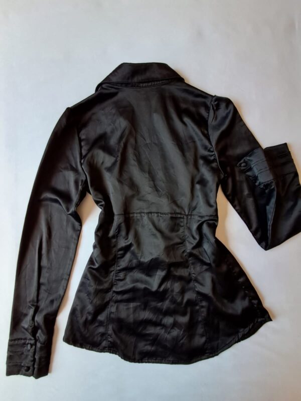 BLUSA NEGRA SATIN